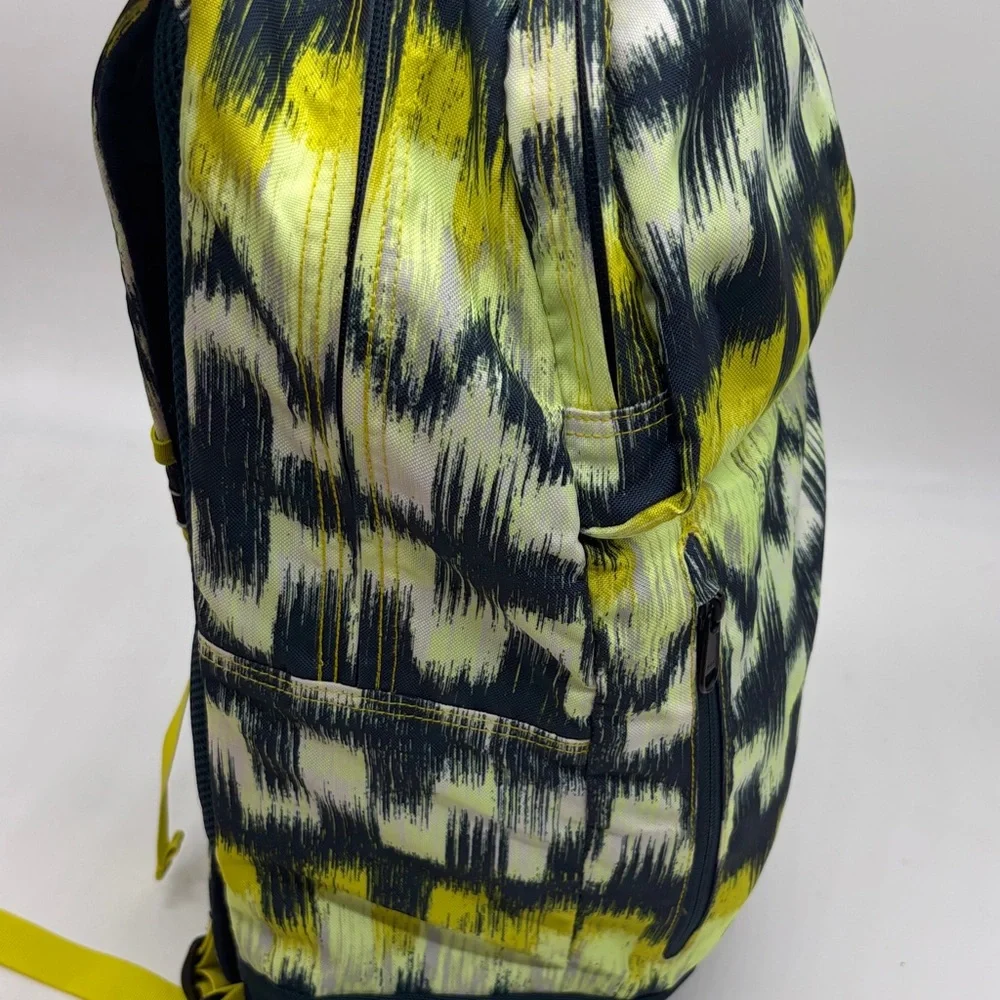 The North Face Black Yellow Patterned Backpack TOT8551F